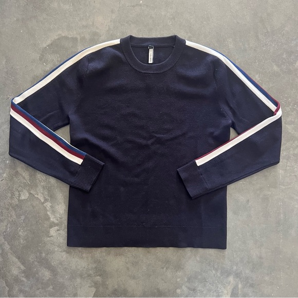 Calibre Navy Sweater Men’s Sz Medium Regular made in Australia 🇦🇺 - Picture 1 of 6